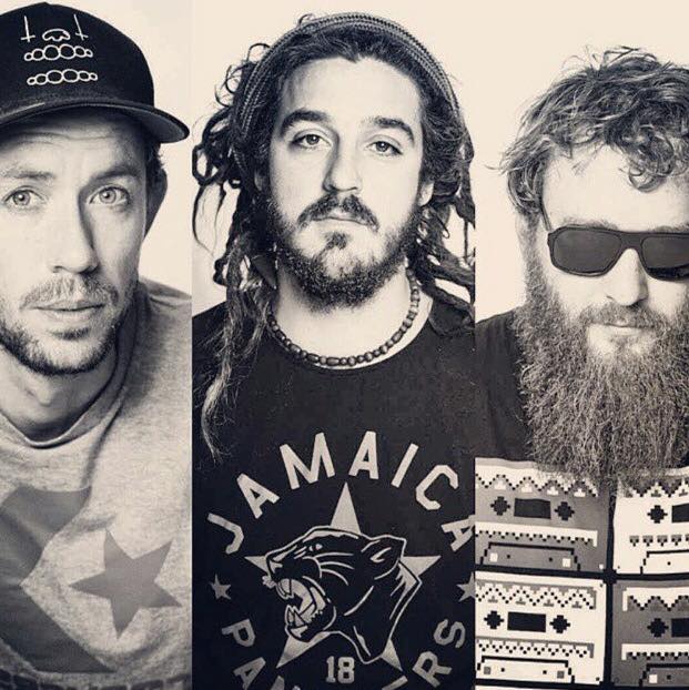 HiatusKaiyote's tweet photo. JUST ANNOUNCED! 🐤 #SwoopingDuck (Bender,Pez+Simon) have added extra show in Sydney. This Sunday 4th @ @venue505 Tix: https://t.co/WMgc6bOkz0 https://t.co/0OCSSVeoVP