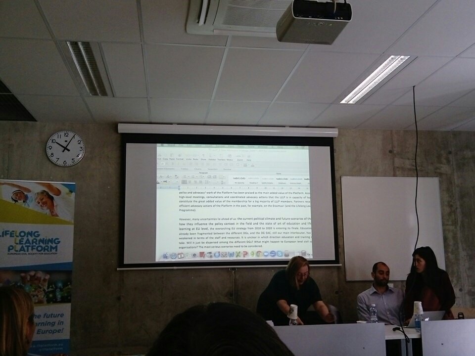 BaetenPieter's tweet photo. Another day for #LLLPAC17.
Discussions going on the advocacy of life long learning. Validation and mobility for all high on the agenda. https://t.co/qfGwaBo21n