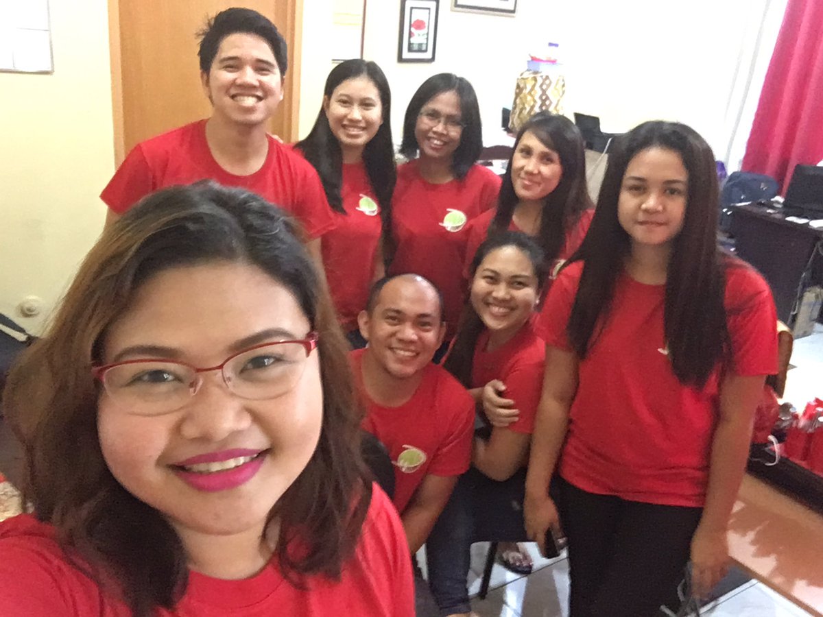 kandidkams's tweet photo. We are REDy!!! #teamPPMAS https://t.co/Obwk1bg3lv