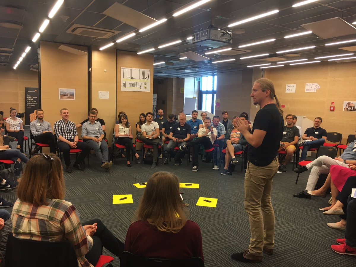 unconf tweet media