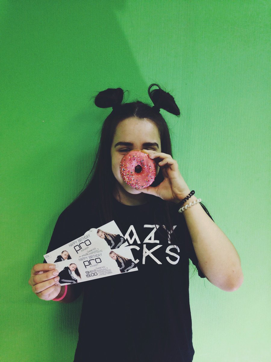 marina_freaky's tweet photo. ❤️🍩 #crazychicks #minichicks https://t.co/WgNggqRvu4