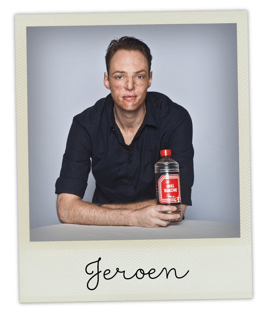 Lekker buiten bezig zijn met dit mooie weer? Lees het verhaal van Jeroen en Roza over het gevaar van wasbenzine. ow.ly/V5z530cb8Q0