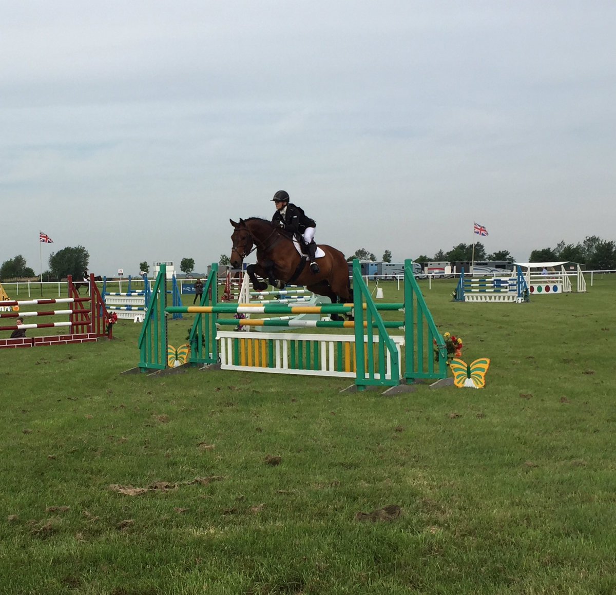 Lt_Downham_Int's tweet photo. Show jumping underway here at #LDHT2017 https://t.co/TzwKVkHXan