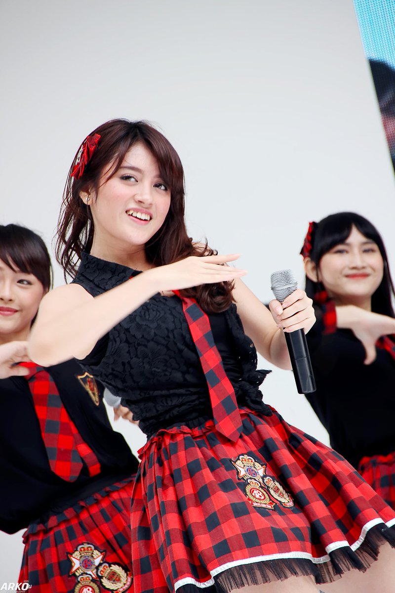Anprimoko's tweet photo. Share Pict @nabilahJKT48 😘 https://t.co/hzToQKrv8H