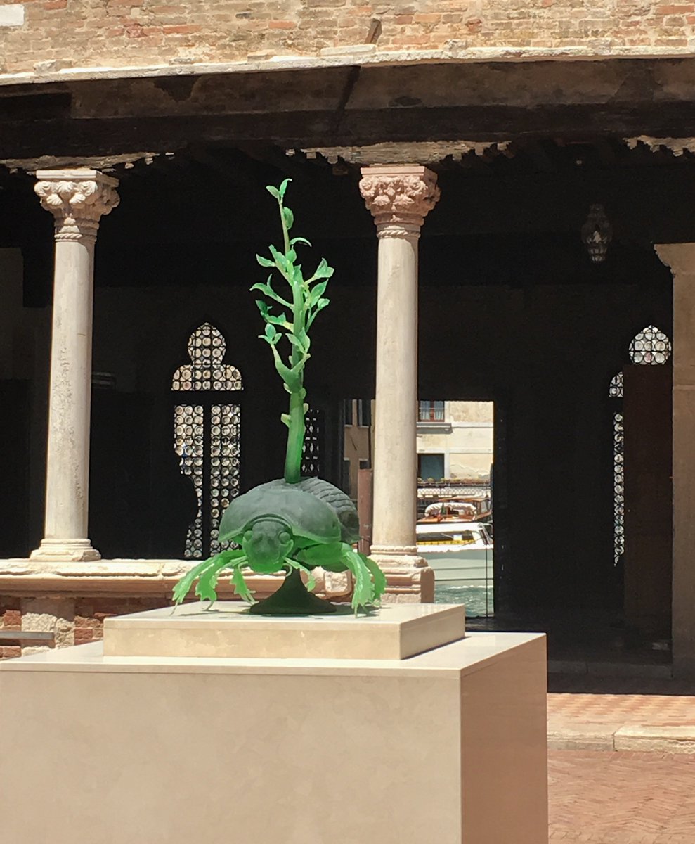 jaykoe's tweet photo. Glass and Bone Sculptures
Curators #GiacintoDiPietrantonio #KaterinaKoskina and #DimitriOzerkov artist #JanFabre https://t.co/wywb0Zza46