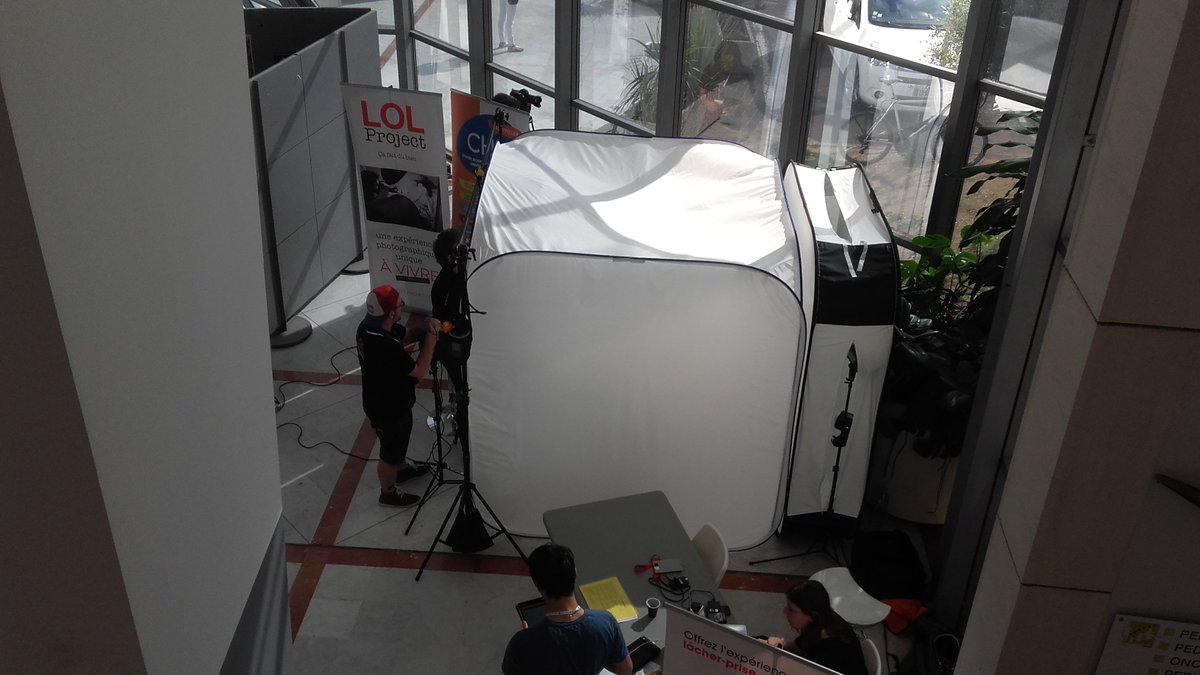 CHU_Montpellier's tweet photo. Aujourd'hui @LOLProject revient au @CHU_Montpellier, après St Eloi c'est au tour de Arnaud De Villeneuve de donner des rires. https://t.co/kWDSP4aSjE