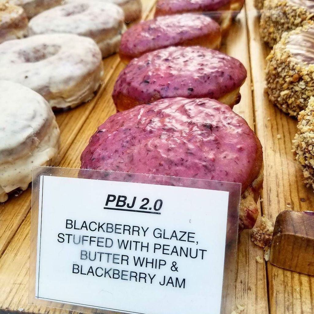 nycstylecannoli's tweet photo. Did someone say National Donut Day?
#
#
#
#nycstylelittlecannoli #tblogger #newyork #nycblogger #travelblog #this_… https://t.co/BQ0zELUYNf https://t.co/R9wwFpQGZ2
