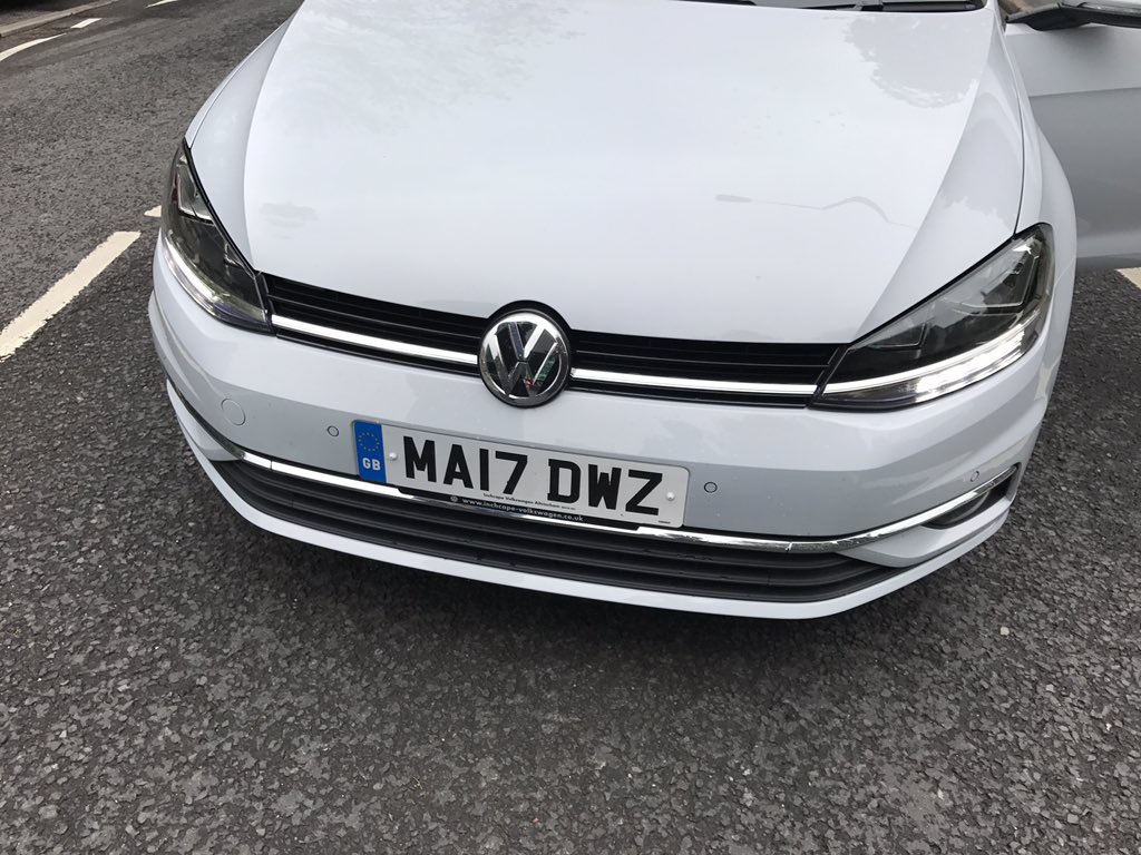 So if anyone sees this car... make sure to give them a friendly 1 finger wave...