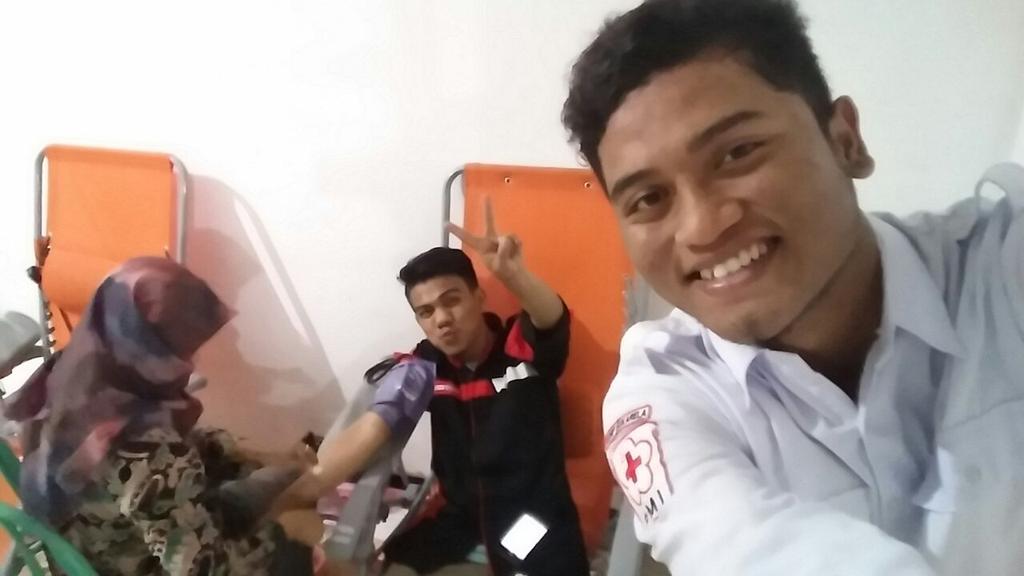 Ari_bae_lah's tweet photo. Donor darah dan safari ramadhan perdana di Kab.Nganjuk yg bertempat di pomosda #BpkKiaiTanjung
#NusantaraBangkit https://t.co/doDY0W69T9