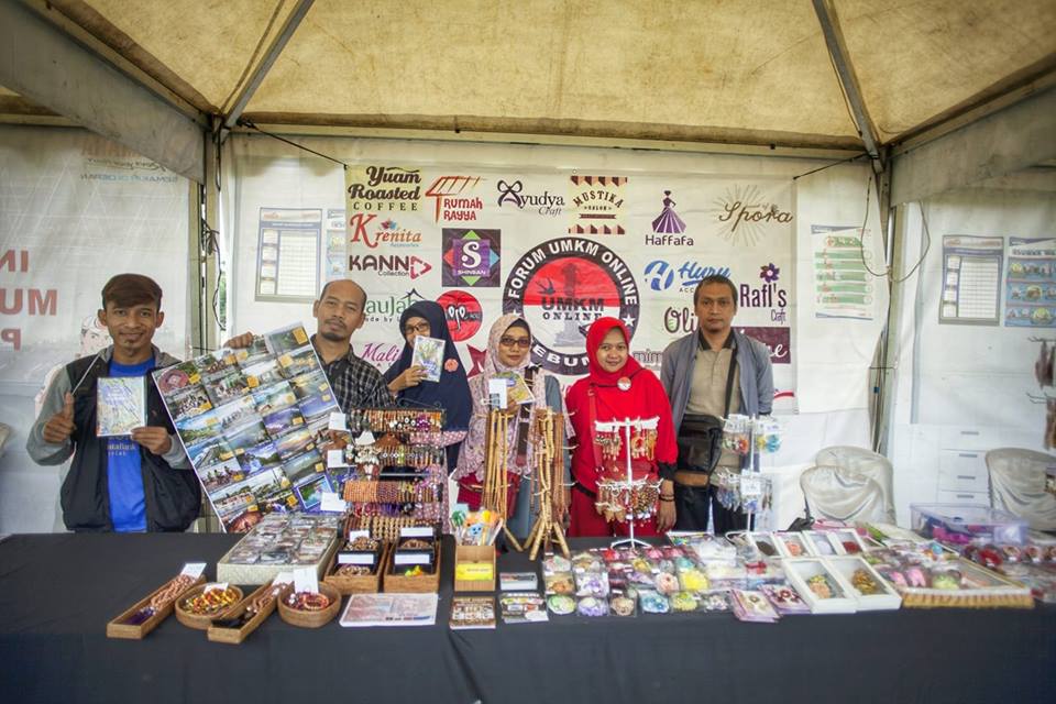 Bazaar  Ramadhan Yamaha Jum'at s/d Sabtu pkl. 09.00 s/d 22.00 WIB di Alun-Alun Kebumen, depan Masjid Agung Kebumen
#kebumenmemotret