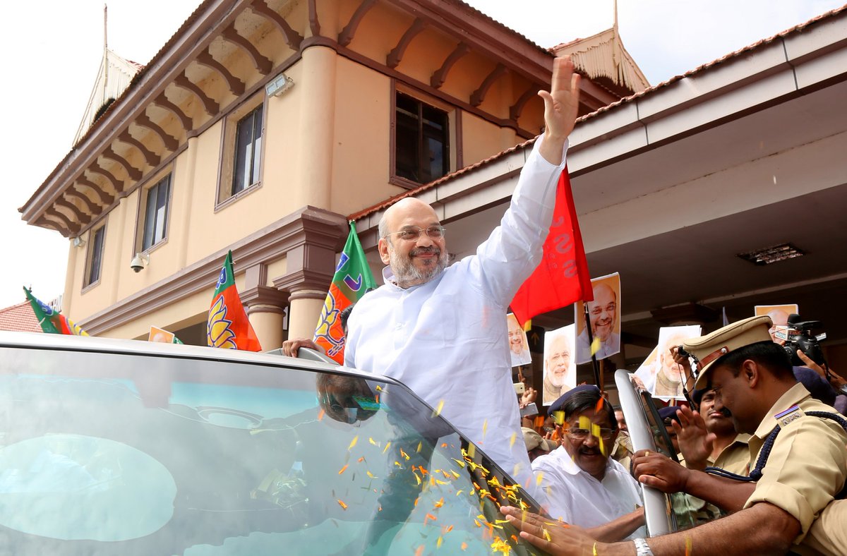 AmitShah's tweet photo. Reached Cochin for my three day vistrut pravas. I thank the people of Kerala, the land of Adi Shankaracharya, for such a rousing welcome. https://t.co/691QUFxBXt