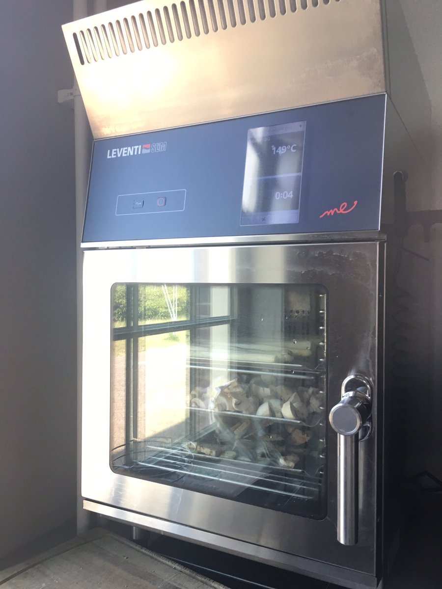 Groentes stomen in de oven voor de uitgebreide en gezonde lunch hier!! #lunch #smullen #groente #WAT#