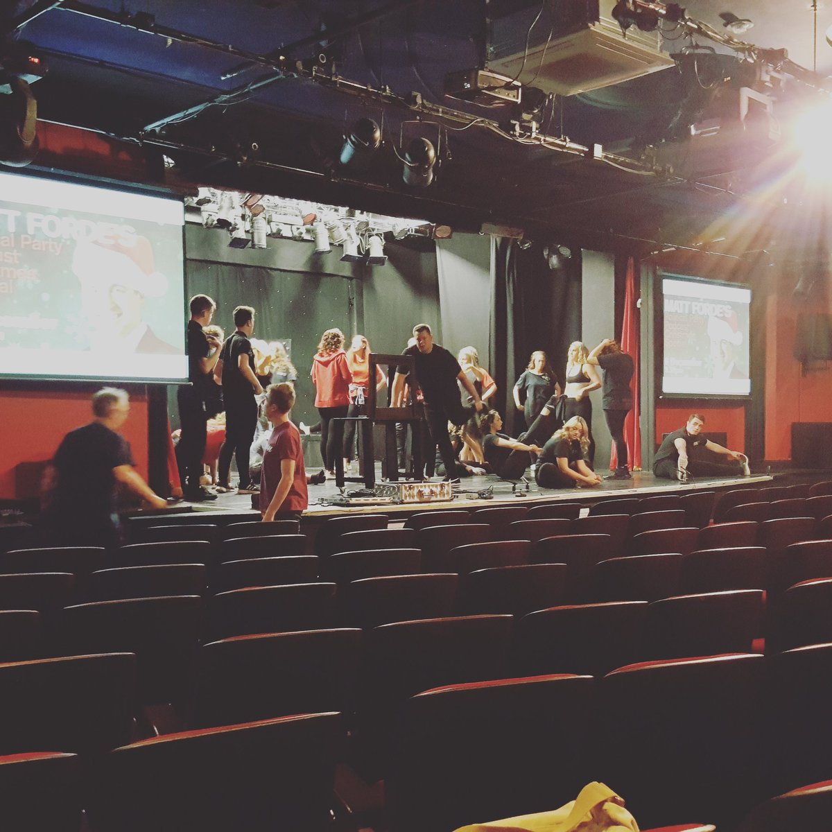 romtheatrearts tweet picture
