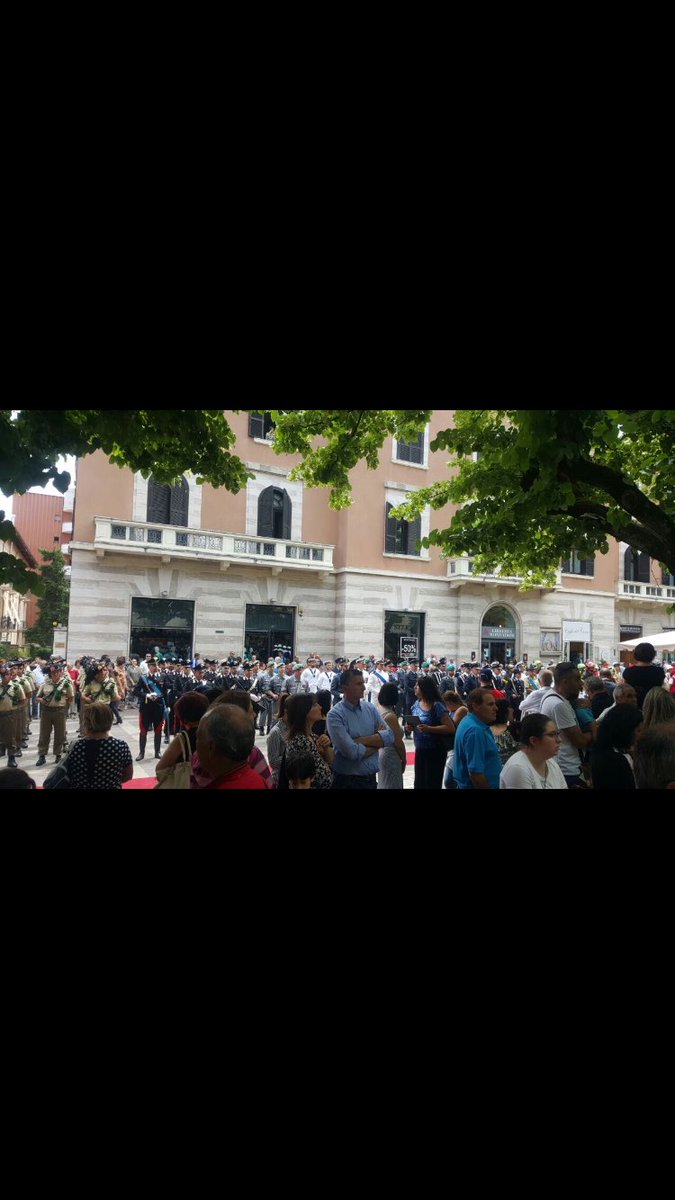 2 giugno 46 nasce Italia di oggi
La nostra Repubblica.Orgogliosi di un Paese che ha saputo rialzarsi da dittatura e diventare grande nazione