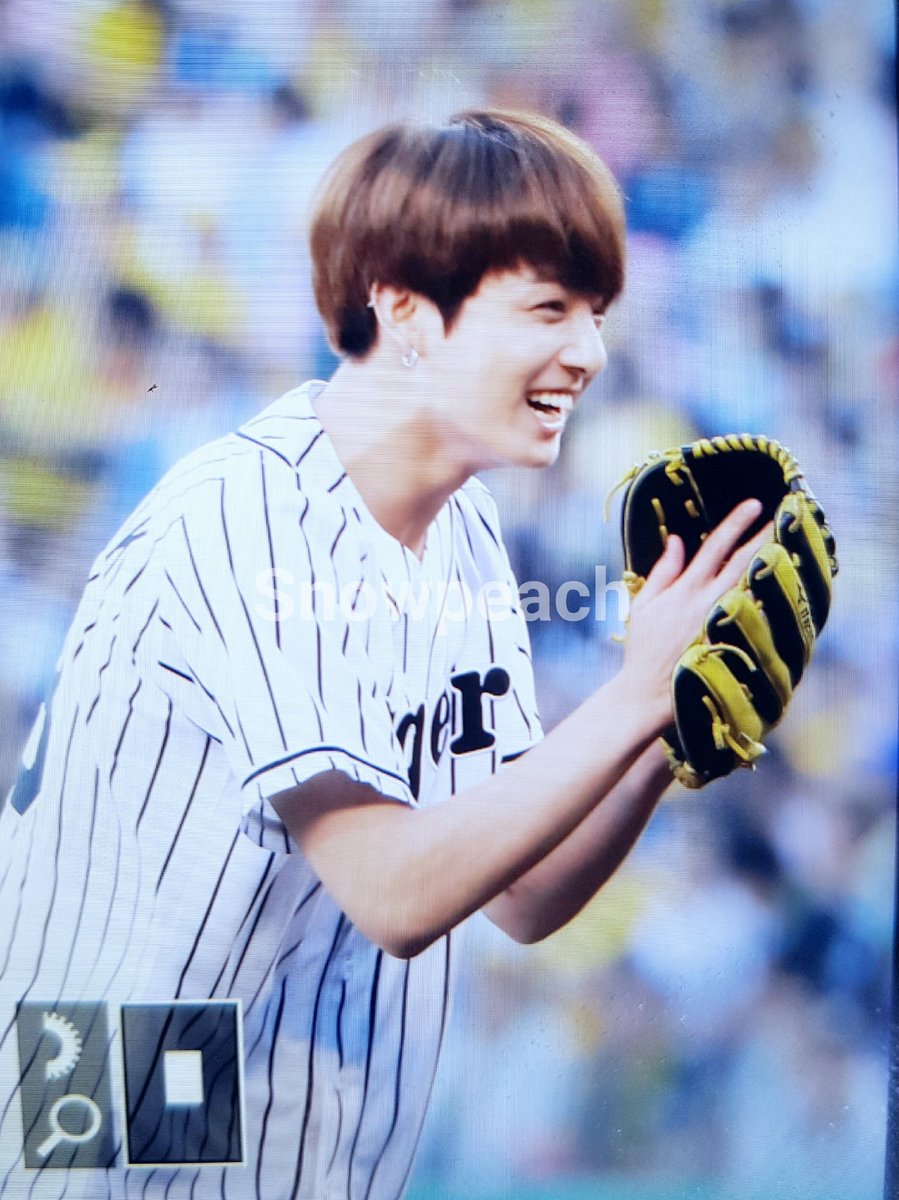 BTS_shin's tweet photo. 170602 https://t.co/7VuztkX7vB #snowpeach ㅠㅠㅠㅠㅜㅡㅜㅠ
#정국 #BTS_twt #BTS #Jungkook #방탄소년단 #Dont_Edit… https://t.co/tx2fR7mXBD