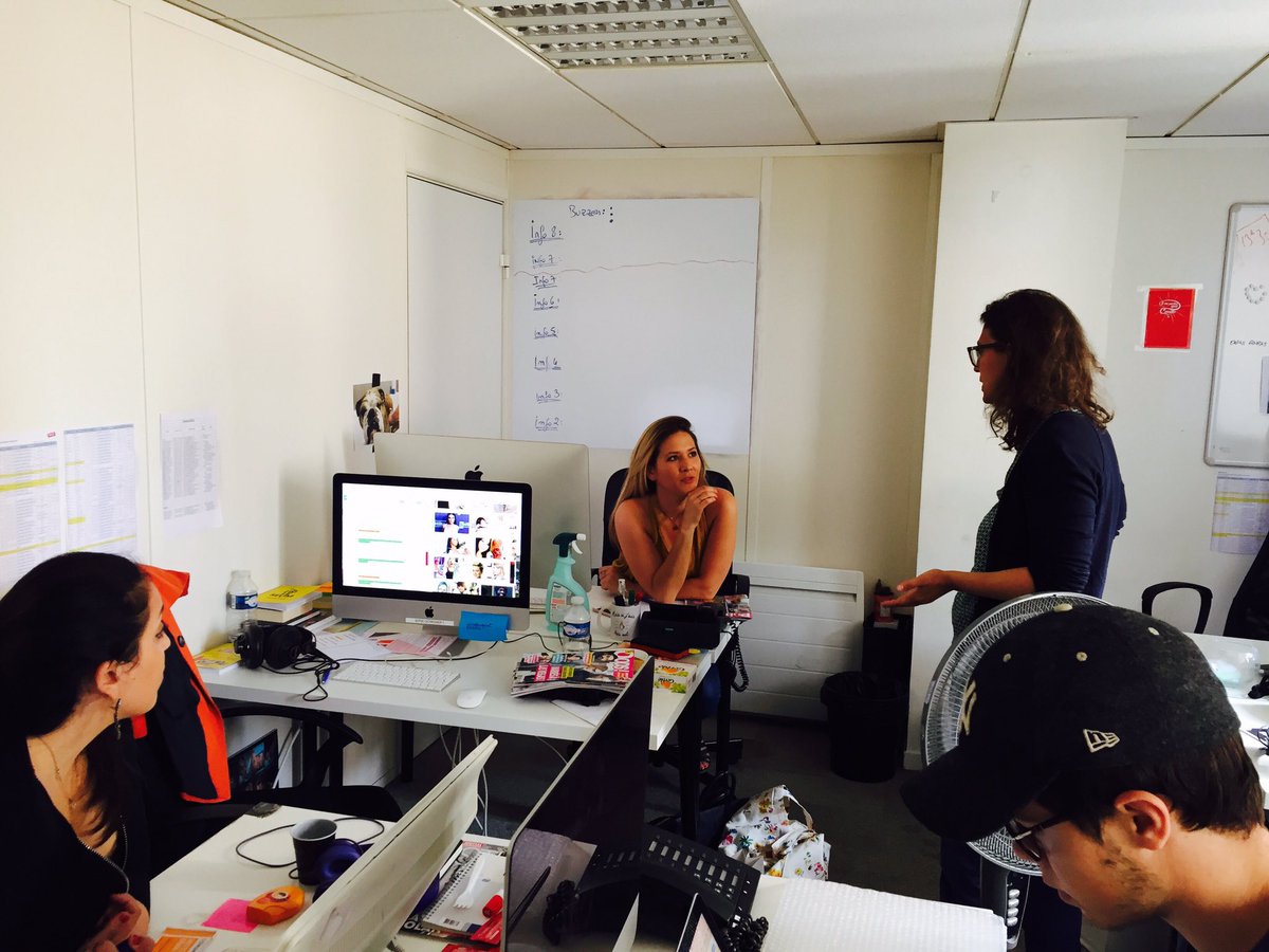 IEPQC's tweet image. On encourage @Stephloire les copains ? RT si toi aussi t'as hâte d'être devant @C8TV pour #ElleEnPenseQuoiStephanie 📺👌🏻