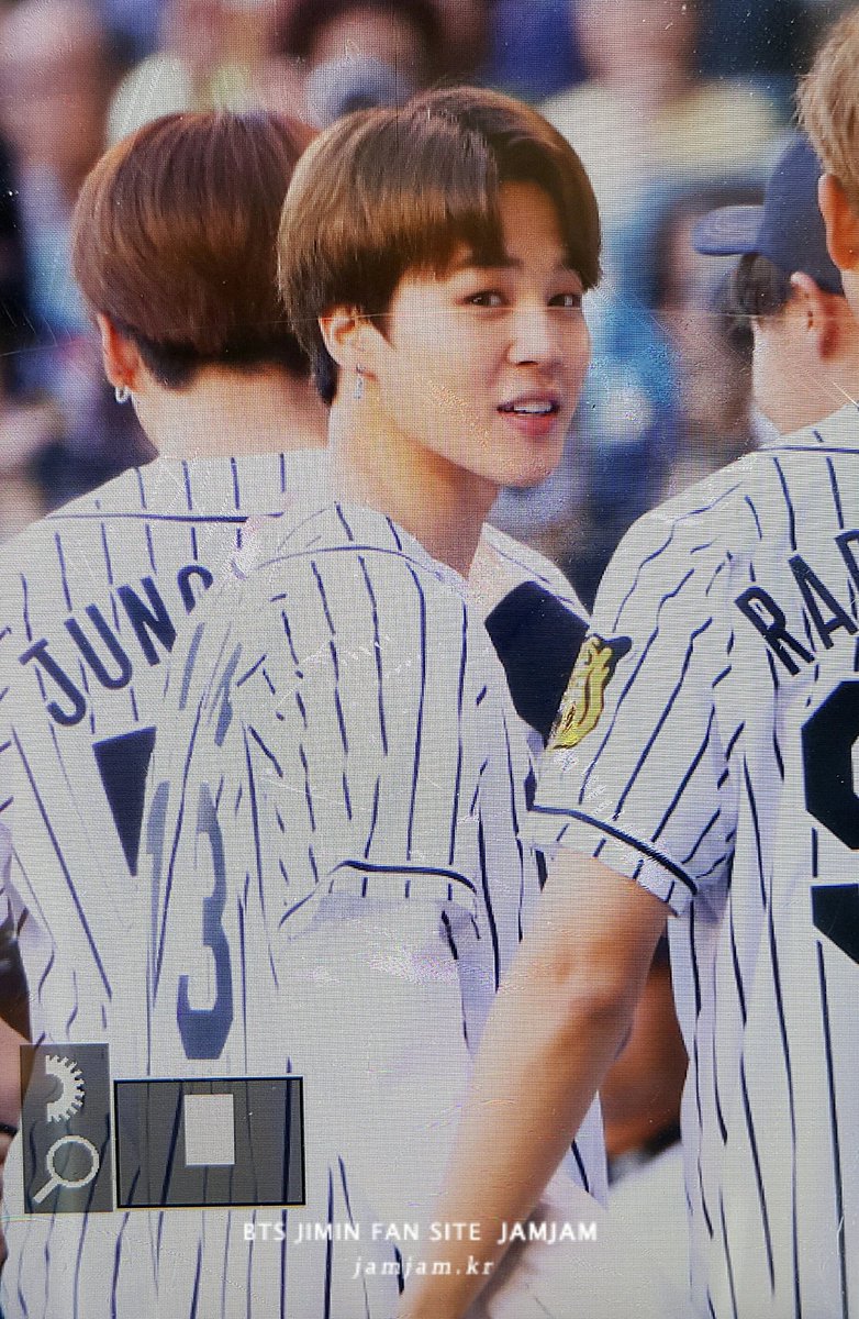 parkjamjam_kr tweet picture