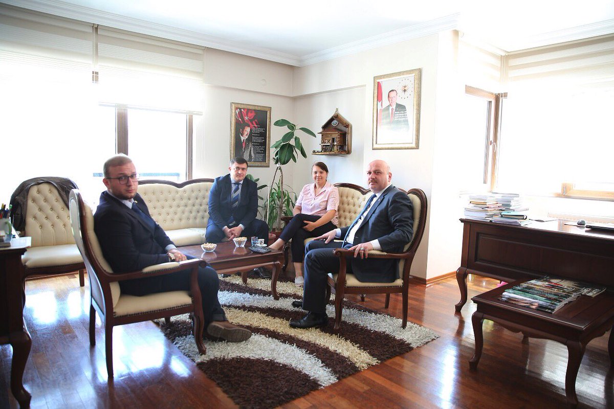 metingunordu's tweet photo. Moldova Cumhuriyeti Büyükelçiliği Müsteşarı Vasile Chitii ve Konsolos Sorin Pleşca ile bir araya gelerek istişarelerde bulunduk. https://t.co/Io6Ezjq1f0