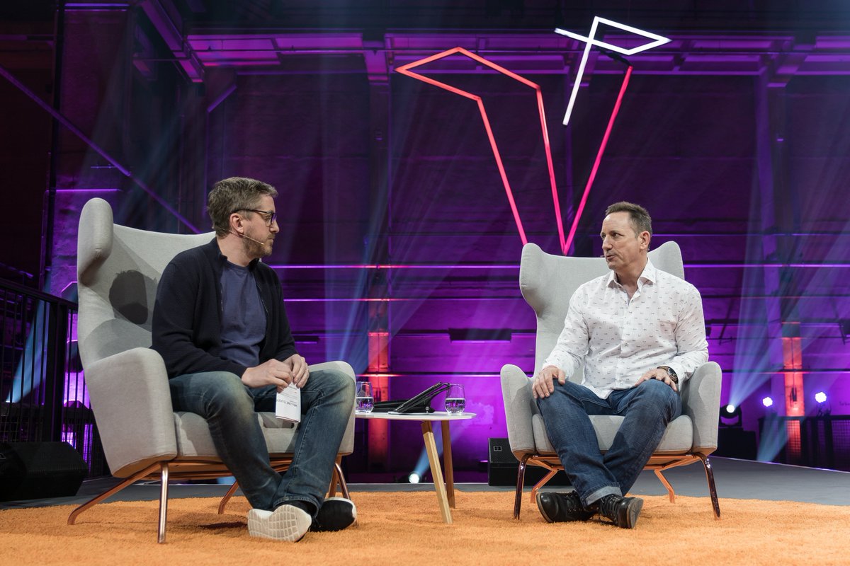 #FBF to another favourite memory from #Vizions2017, with <a href="/ConnorPM/">Connor Murphy 🌁</a> and <a href="/jccomplex/">Jimmy Chamberlin</a> in conversation – what left a lasting impression on you?