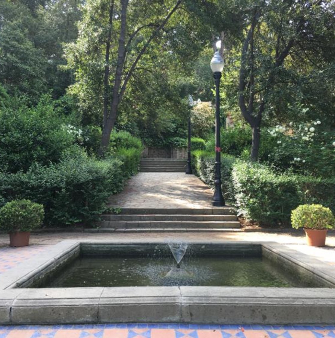 MUEC_BCN's tweet photo. El 4 de juny, Morena i Alcusus són els propers convidats de #BCNVermut als Jardins de Laribal! https://t.co/56LOuiF2tN https://t.co/qInBXlE1ja