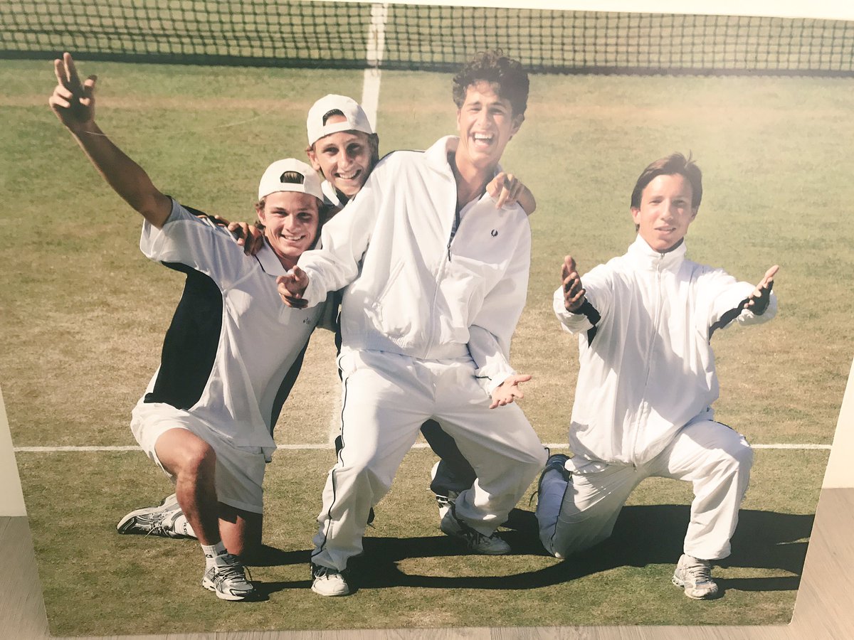 antal456's tweet photo. FBF @Thiemodebakker @robin_haase @igorsijsling https://t.co/CqAyXwkgUi