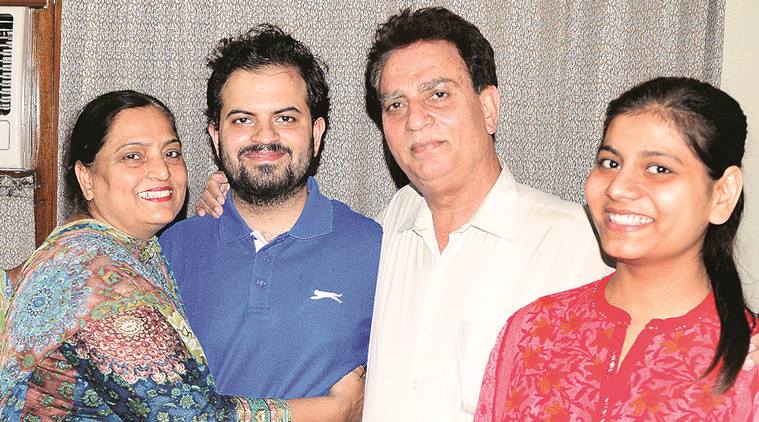 IndianExpress's tweet photo. #CIVILSERVICES exam: 2 Amritsar boys make the cut, rank 2nd, 76th #CivilService #UPSC #upsc2016 #UPSCResults
https://t.co/X7Wlts7RNP https://t.co/wSGY31G2RG