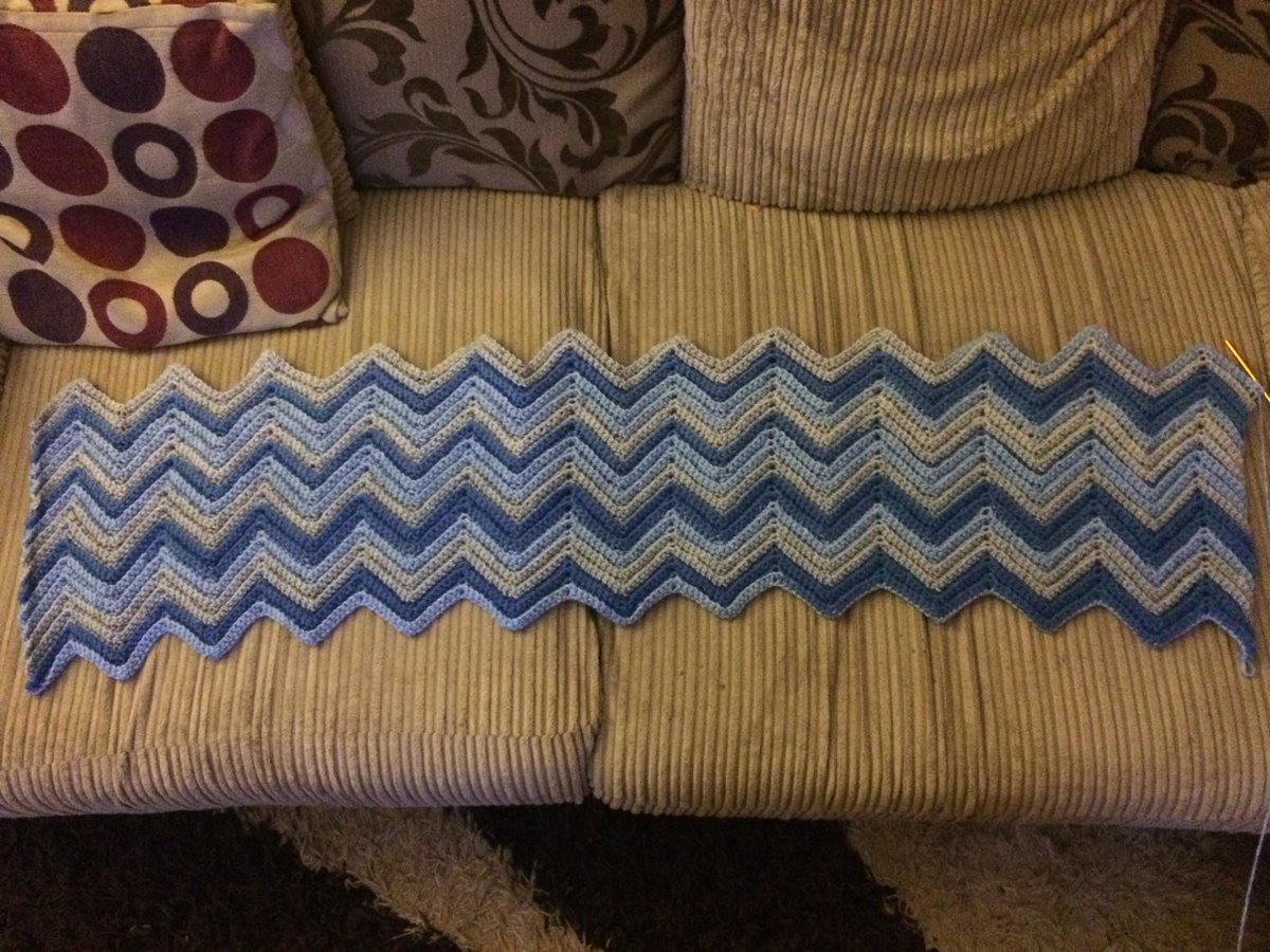 Tripletmum's tweet photo. Pleased with my progress! #crochet #ripplestitch #blanket https://t.co/eg2QH0NO2P