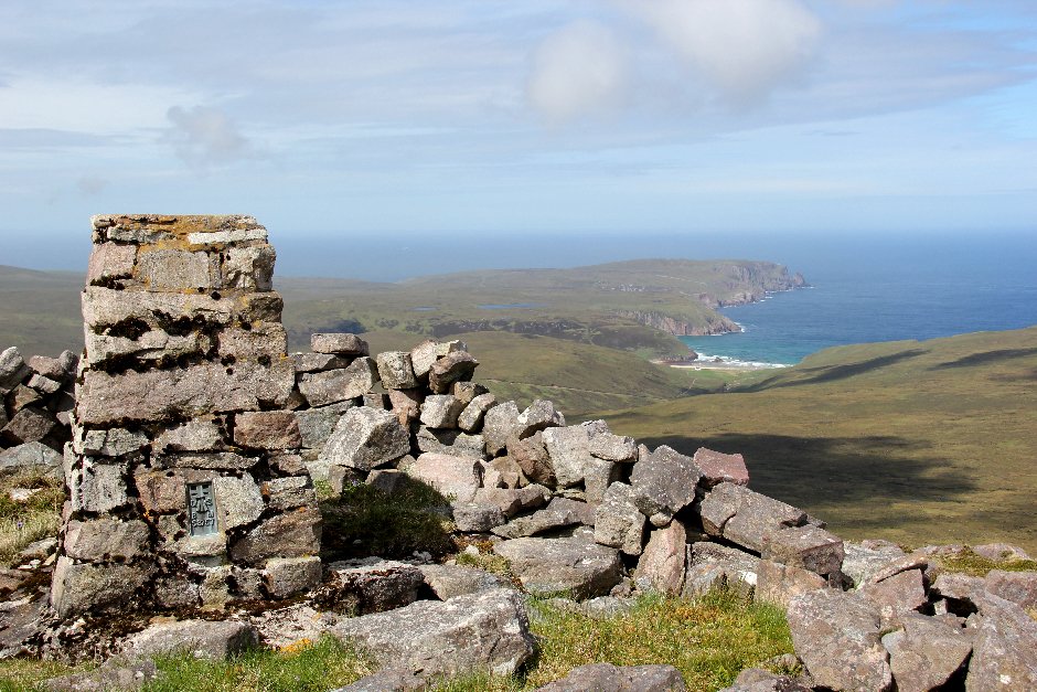 mtnsofscotland's tweet image. Write-up from Wednesday's visit to Smoo Cave, Sgribhis-bheinn ascent &amp;amp; Kervaig bothy visit: mountainsofscotland.co.uk/TripReports/20… @NWHGeopark @GoCapeside