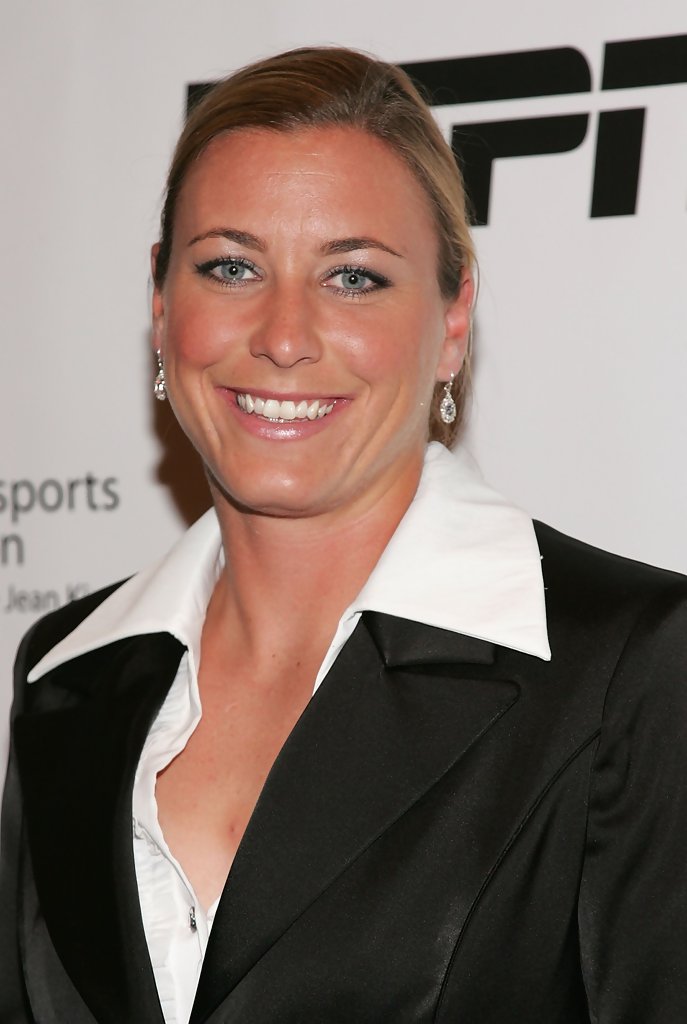 Happy Birthday Abby Wambach 