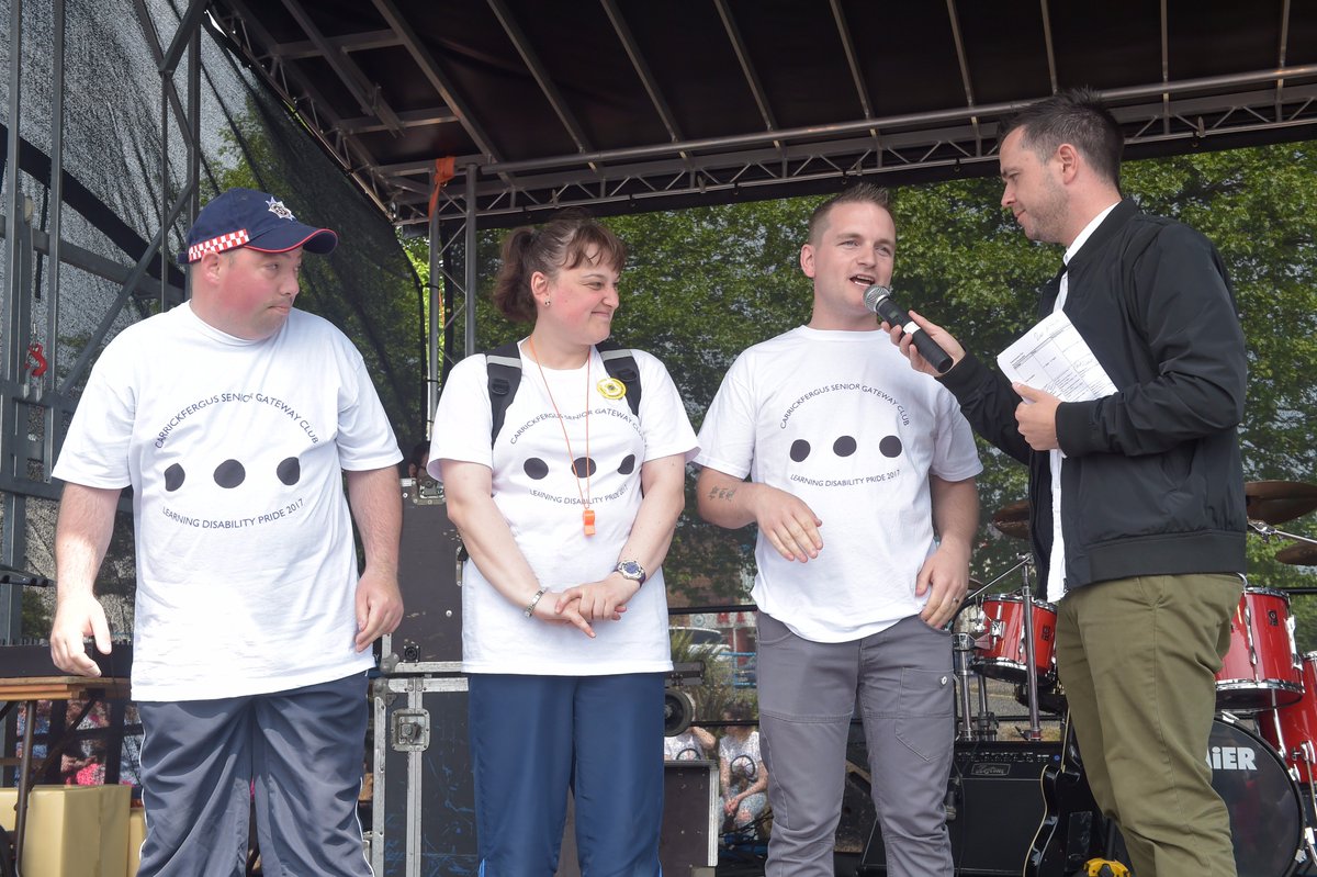 LDPride's tweet photo. Our official photos are here! Check out https://t.co/9X8BB6yhPz for lots more and please feel free to share them far and wide! #LDPride2017 https://t.co/sn31W4yC46