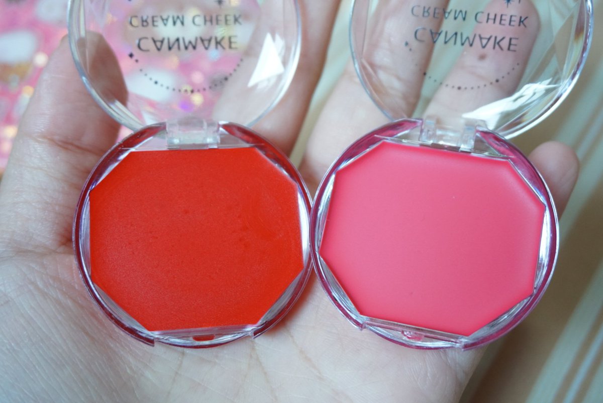 Hamkdy_'s tweet photo. Canmake cream cheek มันน่ารักมาก ติดทนด้วย #CL03 แดงมะเขือเทศที่มีเลือดฝาดสุดๆ #CL04 ชมพูที่สดใสน่ารักมากๆ ควรมีอะ♡#ไว้รีวิวห้ามขายของโว้ยย https://t.co/YcO6LljGpE