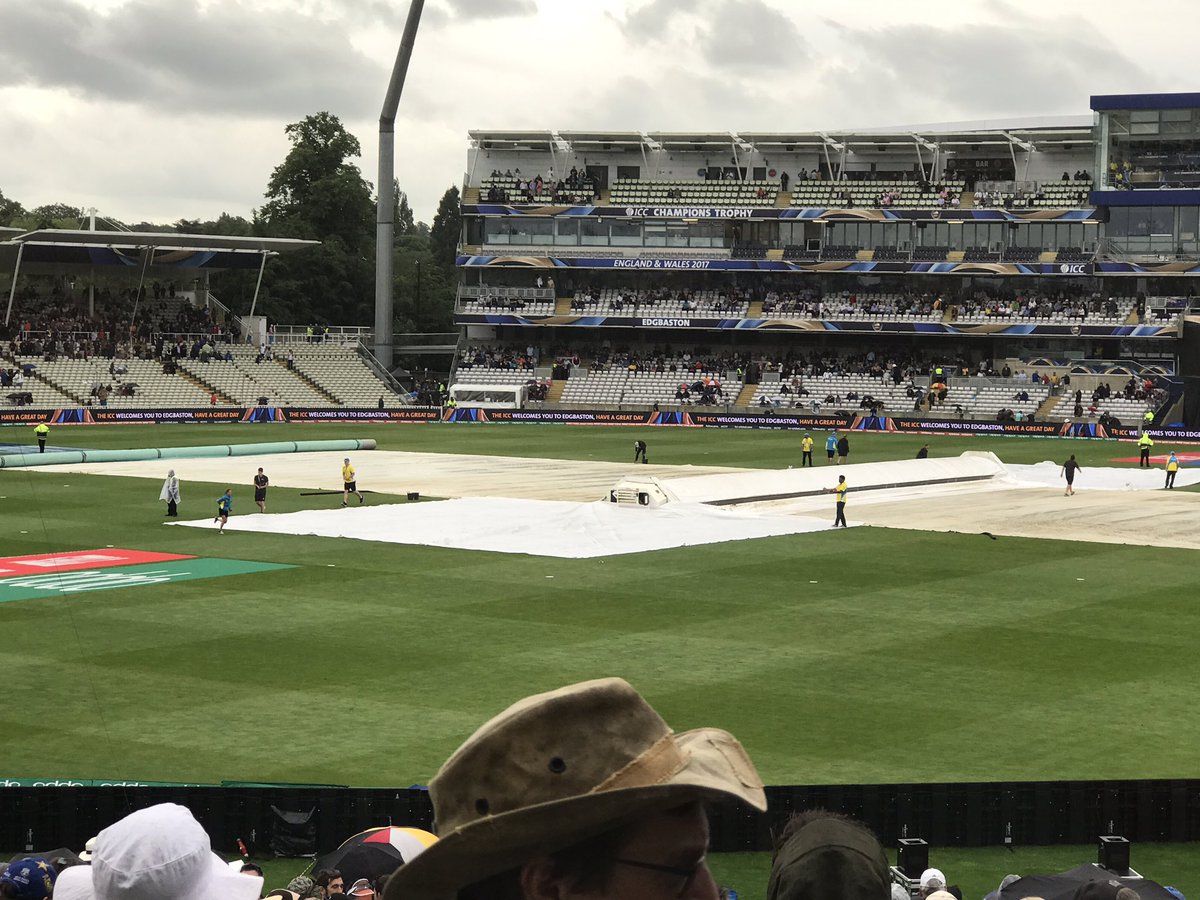 DJFullerWatts's tweet photo. Oh dear.. why do we play cricket in Birmingham? #ct17 #stopraining https://t.co/kD9daxa9F4