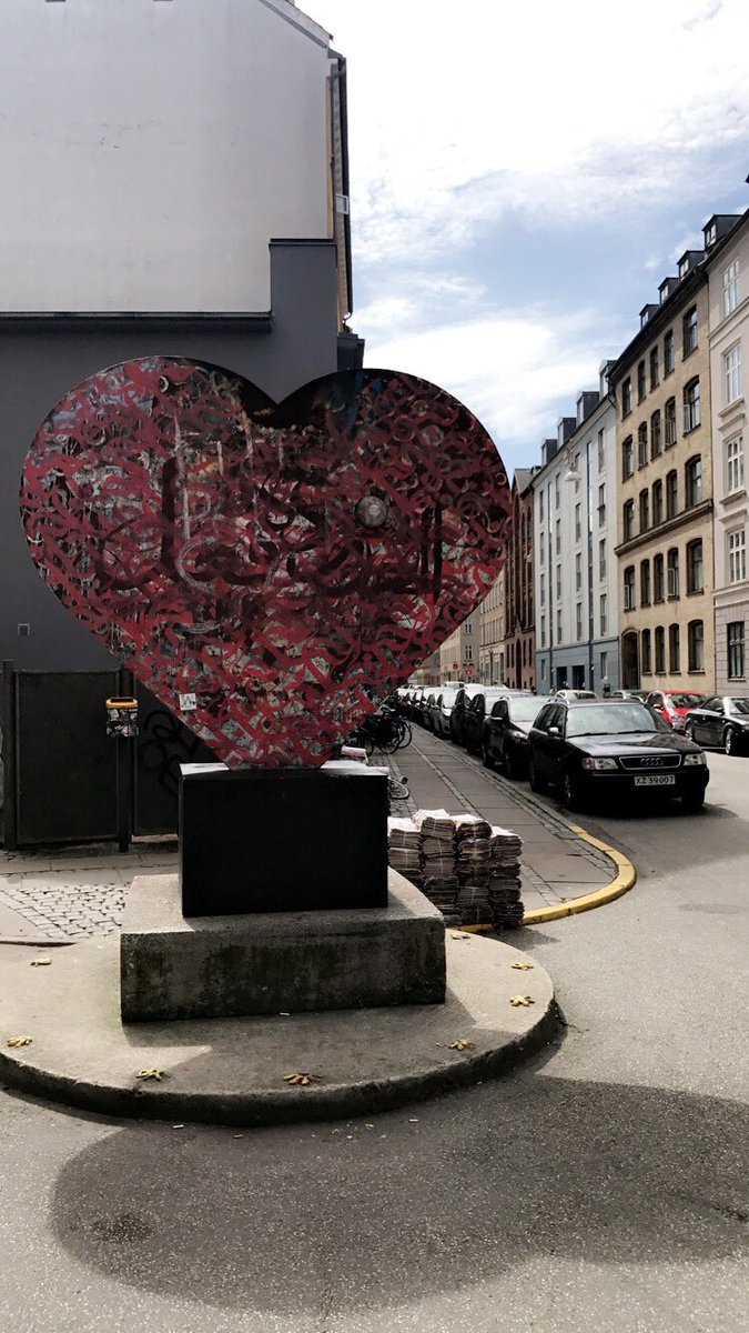 Morganorwood's tweet photo. Color and contrast. #Denmark2017 https://t.co/r6iCEza5Zz