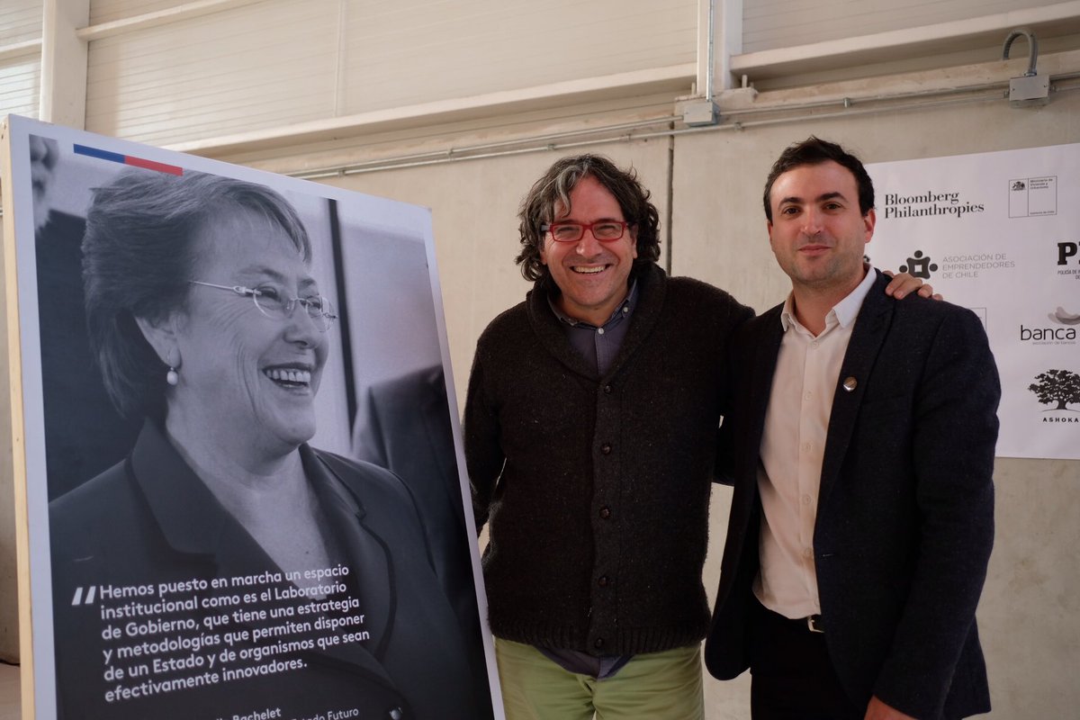 labgobcl's tweet photo. 😉 Ya llego el dueño de casa, @Cuadrado_2016 de @mun_huechuraba al lanzamiento de #ImpactaSeguridad — en vivo por https://t.co/flM7KCwvBB https://t.co/Ug39pJmKLM