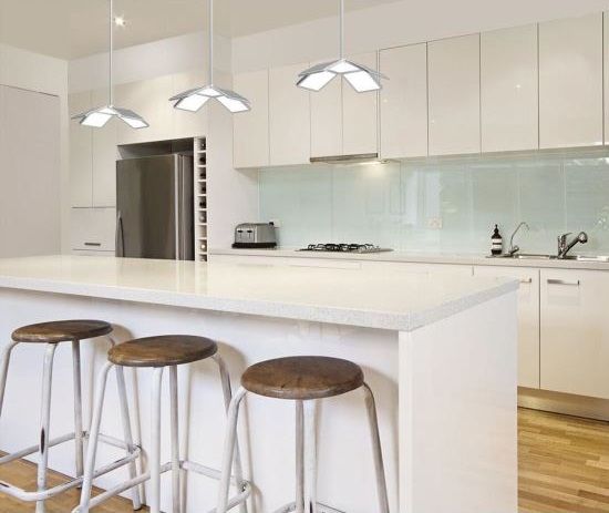 abclightgroup's tweet image. Многие слышали про OLED но не все знают в чём их отличие от LED. Давайте разберёмся? #азбукасвета #oledvsled buff.ly/2qFQkMz