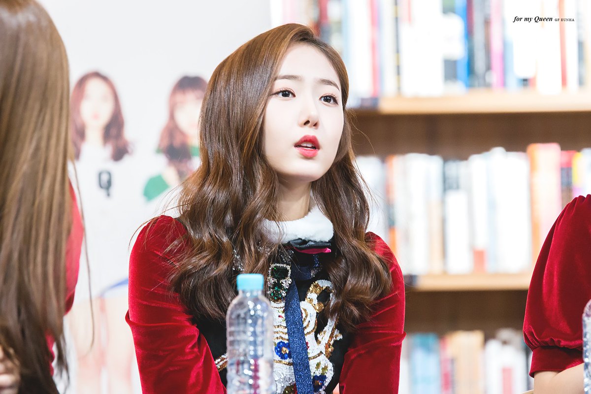 formyQueen530's tweet photo. #HappySinBday

생일축하해 은비야 태어나줘서 고마워😍 https://t.co/TGTEinFy5t