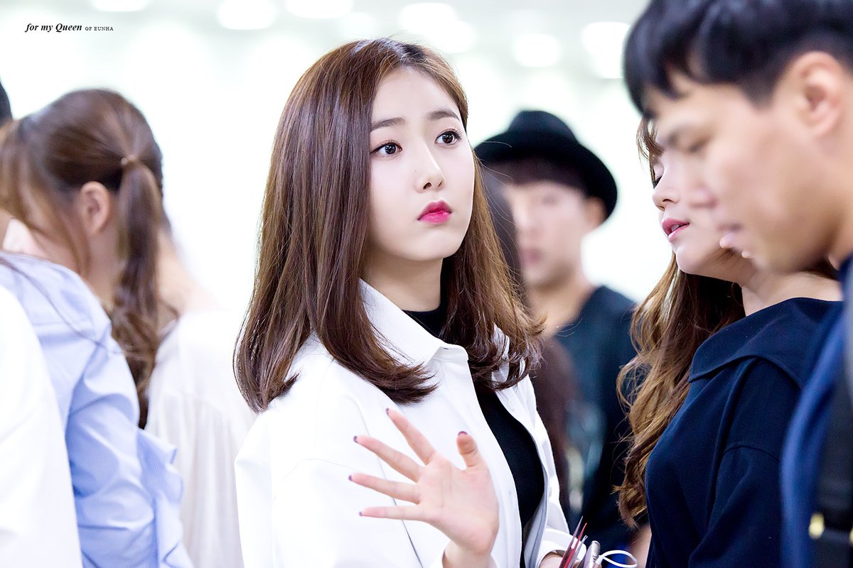 formyQueen530's tweet photo. #HappySinBday

생일축하해 은비야 태어나줘서 고마워😍 https://t.co/TGTEinFy5t