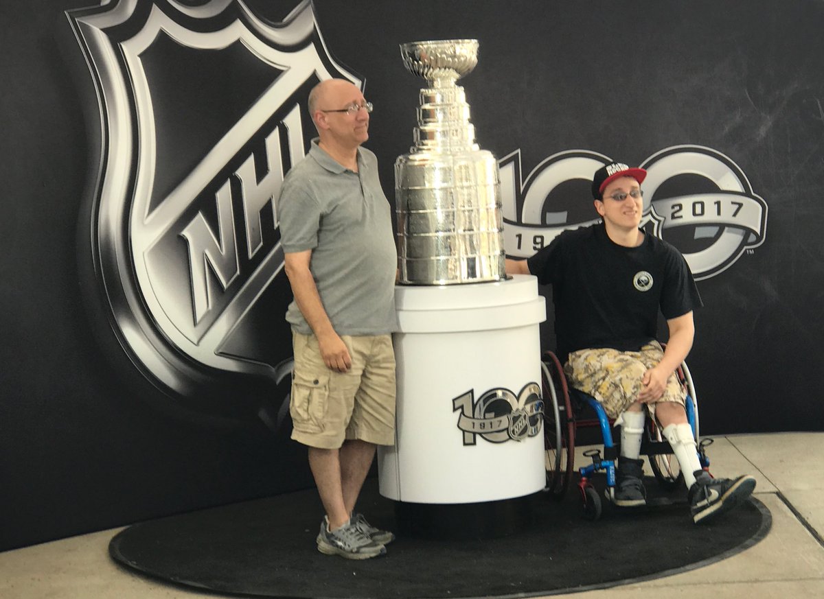 BuffaloSabres's tweet photo. Pop-Up Rink ✅
#StanleyCup ✅
Digital Museum ✅
Virtual Reality ✅

Sabres alums, @myonebuffalo raffles &amp; much more! Stop by til 8pm. #NHL100 https://t.co/Nd3NFdZTws