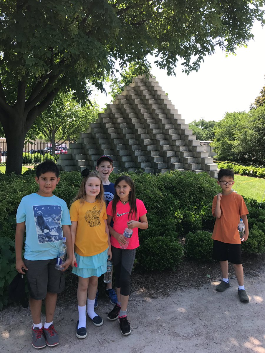 Cubes and a pyramid to create equal  groups of something! #romeroteam2 @SRomero1227