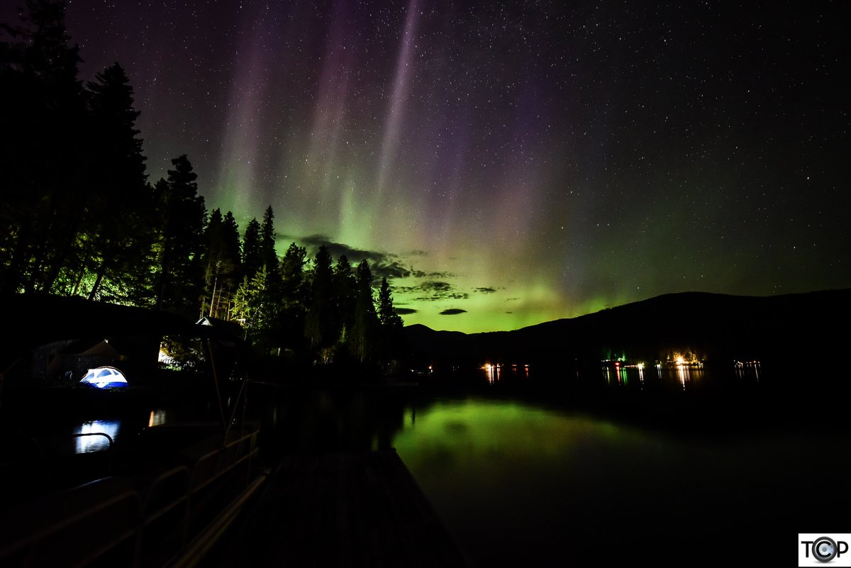 TCPetersonPhoto's tweet photo. Happy Friday from Priest Lake, ID!
#AuroraBorealis #NorthernLights #Seattle #RealEstate #Photography #PriestLake #Idaho https://t.co/ff61tB0eRD