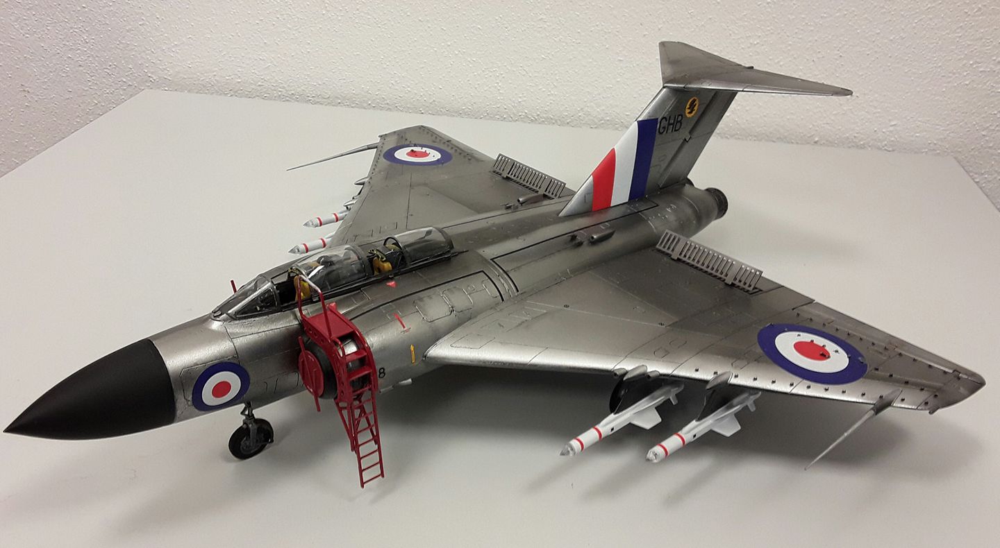 Airfix on Twitter "Outstanding work here from Andrew Rayment on his 148 Gloster Javelin! What