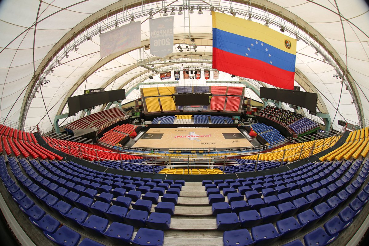 GuarosOficial's tweet photo. Nuestra hermosa casa.
Hoy comenzamos los playoffs
#ADNGuaro 
#DefiendeLara https://t.co/EURQtziagQ