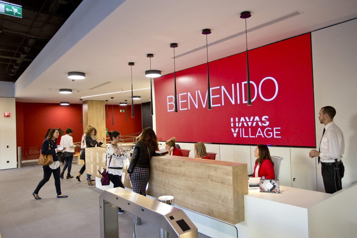 Arena_es's tweet photo. Inside Havas Village Madrid ¡Conoce el interior de nuestras oficinas de la mano de @havas! --> https://t.co/DISL1AE3eM https://t.co/G8zC6HEMyi