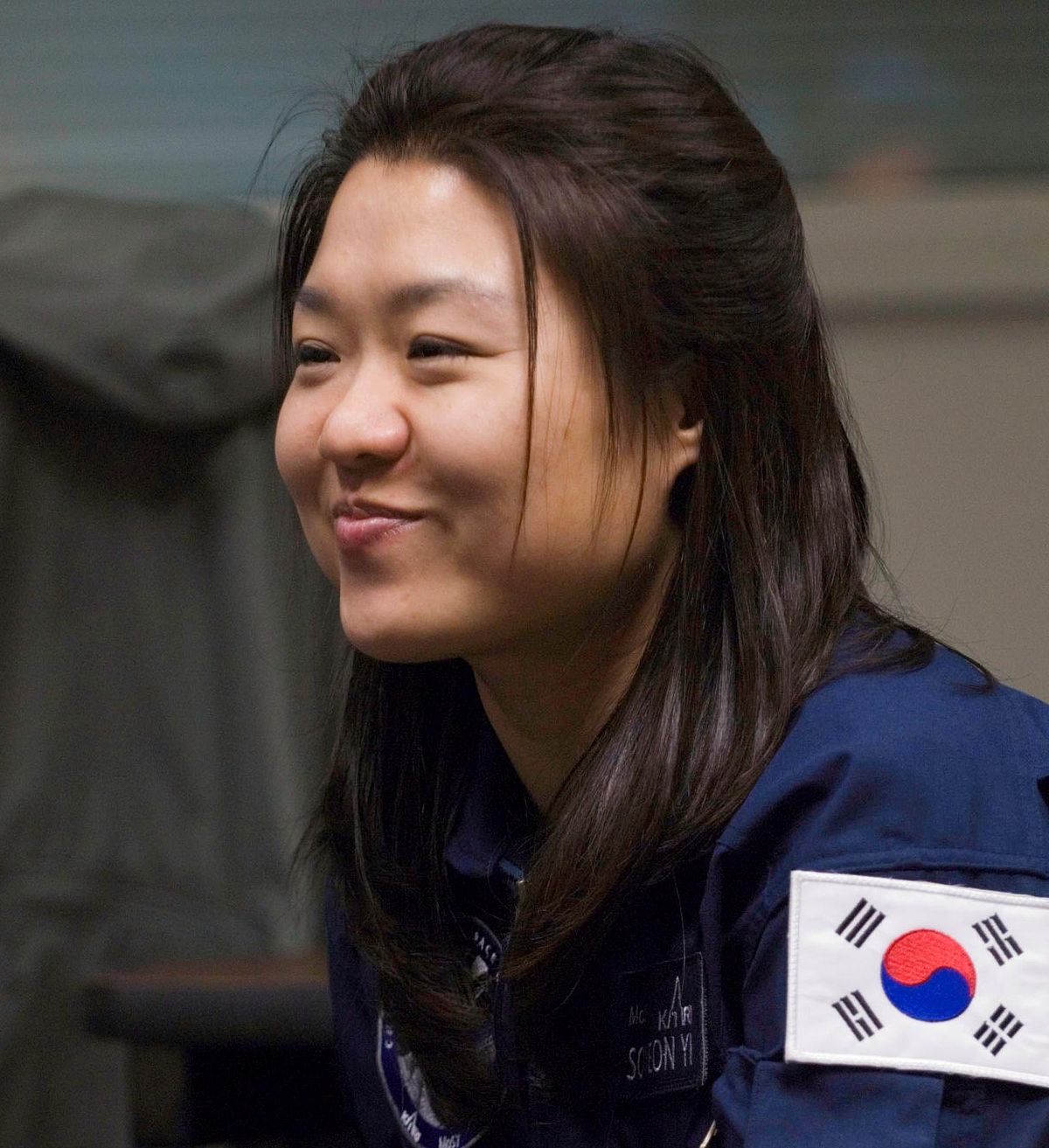Happy Birthday Yi So-yeon! South Korean scientist and astronaut and the first South Korean citizen in space.  