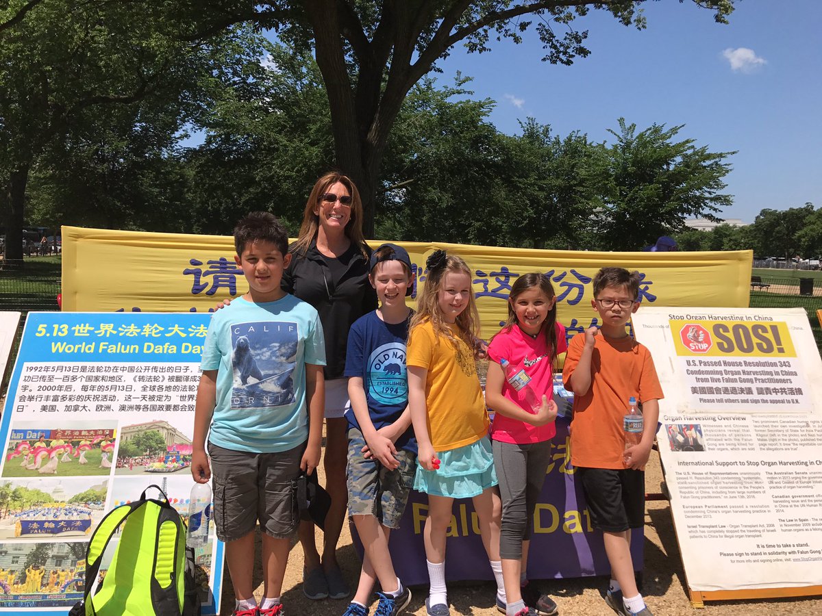 Ni hao!  We found Chinese characters! #romeroteam2 @SRomero1227