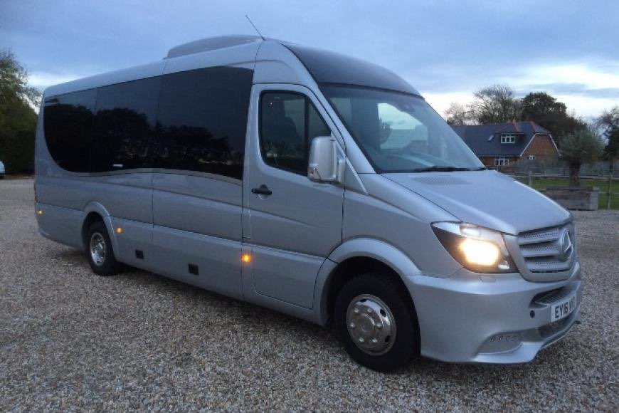 MyLocalMinibus's tweet photo. @Parklifefest Travel in style with @MyLocalMinibus,We will beat ANY genuine quote. Email: mylocalminibushire@outlook.com or ring 07448793807 / 01132512125 https://t.co/gaR6gFKYy3