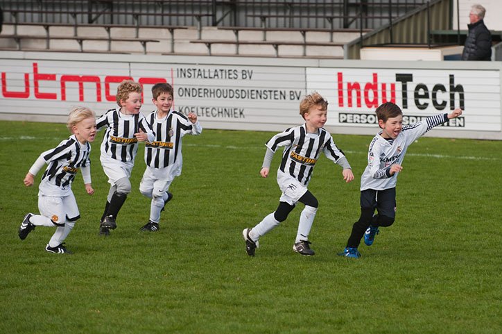 #Jeugdsport Symposium op woensdag 7 juni: Gastspreker van de Engelse club <a href="/ChelseaFC/">Chelsea FC</a> over ‘ontdekkend leren spelen’ 
ow.ly/Ricz30cfQ8J