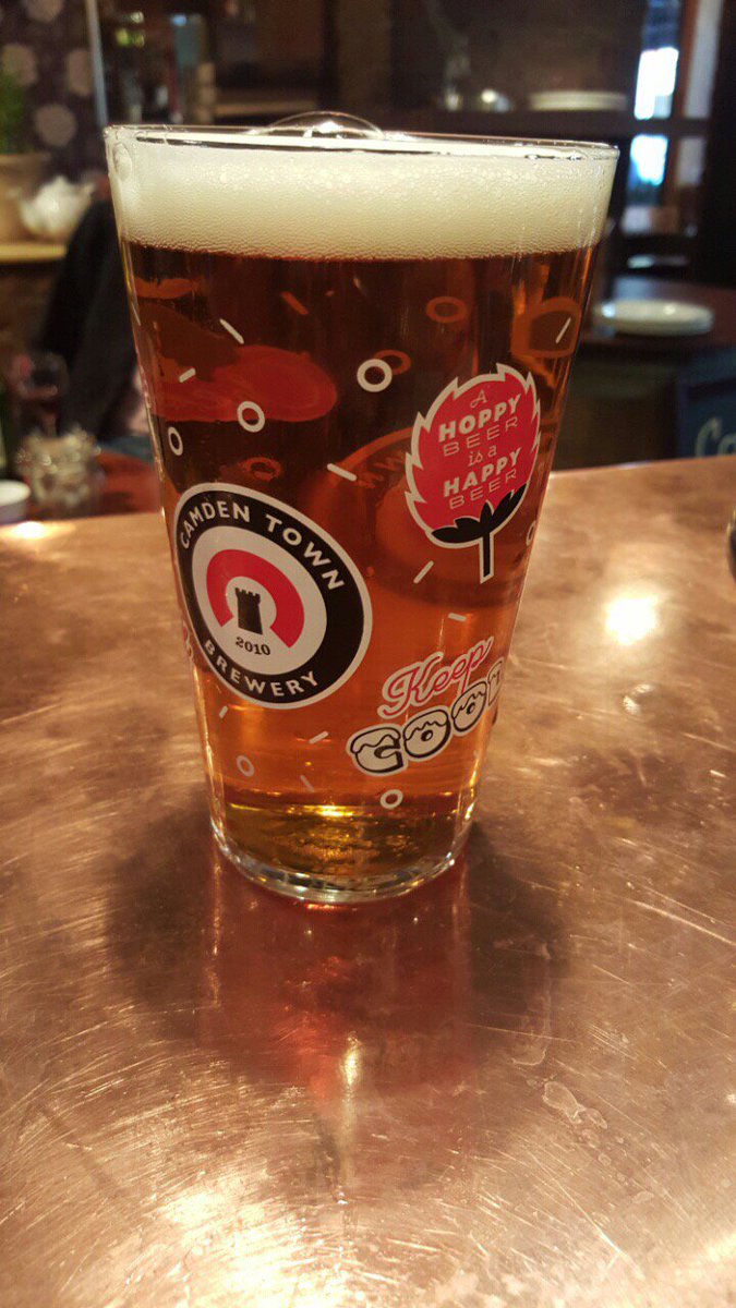 Konnigans's tweet photo. Fridays ROCK ! #steakfridaydeal #bestbarsnacks #241cocktails ALL at #konnigans @NappyValleyNet @TheEarlsfield @StJohnsHill @wandsworthsw18 https://t.co/uLt32BLjNe