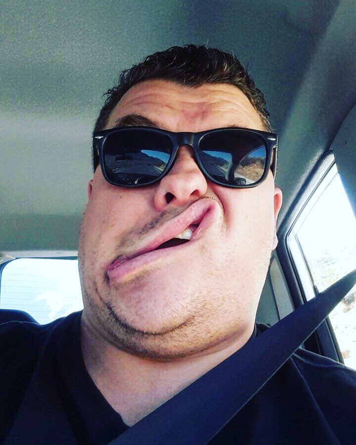 KFMza's tweet photo. What listeners will send to @carlwastie in order to be his FIRST SWITCHER!😂😂😂#fridaymood #kfmswitch #capetownpeople #radioheads https://t.co/yz6ARQOA4V