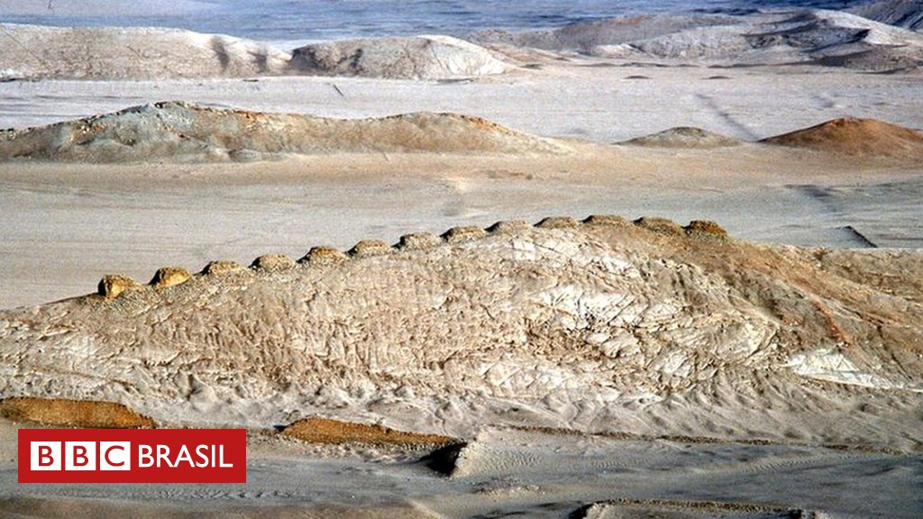 bbcbrasil's tweet photo. Pesquisadores desconhecem origem de observatório solar construído na costa peruana  https://t.co/tcV2VQM777 https://t.co/vIU4KZYxP5